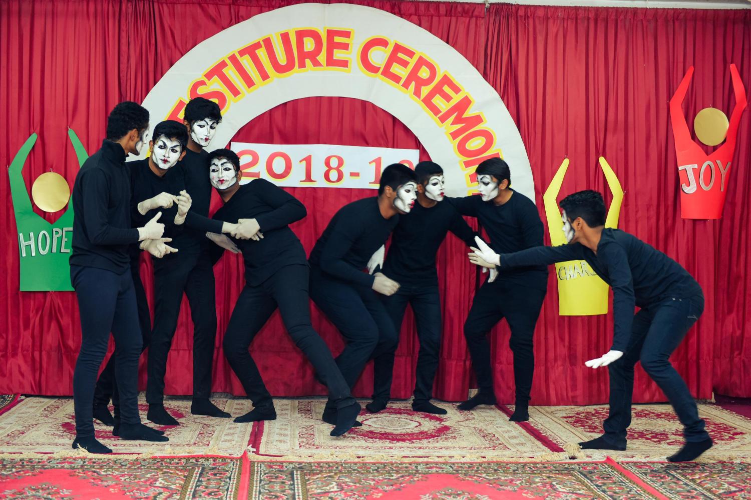 Mime performance